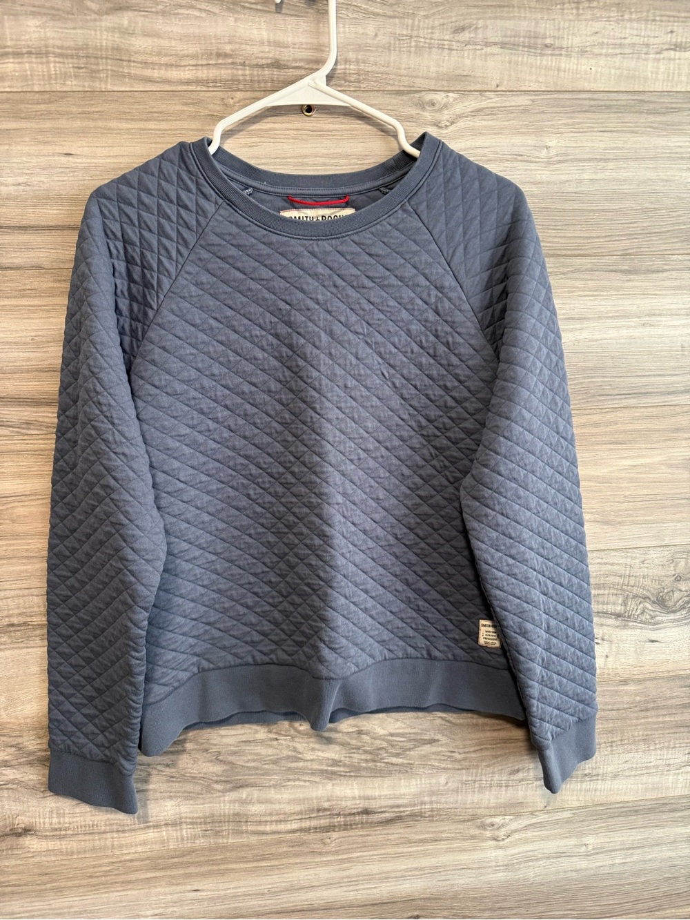 Smith + Rogue blue quilted pullover
